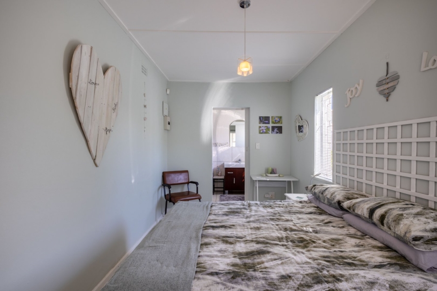 3 Bedroom Property for Sale in Upper Robberg Western Cape